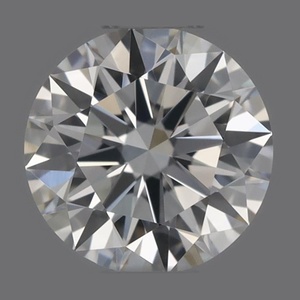 Round diamond — real photo