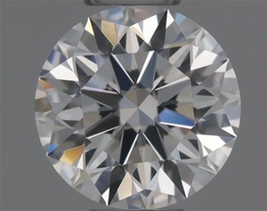 Round diamond — real photo