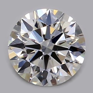 Round diamond — real photo