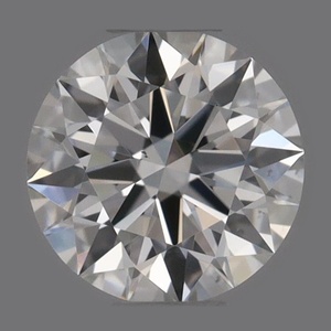Round diamond — real photo