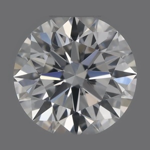 Round diamond — real photo