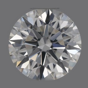 Round diamond — real photo