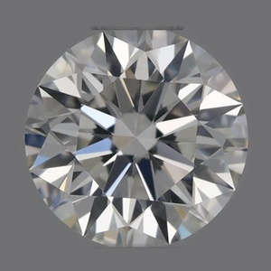 Round diamond — real photo
