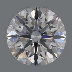 Round diamond — real photo